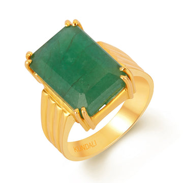 Stellar Emerald (Panna) gold ring 1
